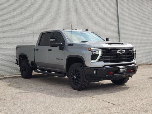 New 2026 Chevrolet Silverado 2500 LT w/ Trail Boss Package AWD/4WD image 2
