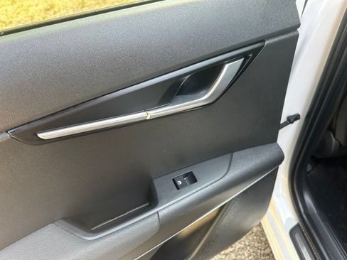 Used 2023 Kia Niro Wave FWD image 14