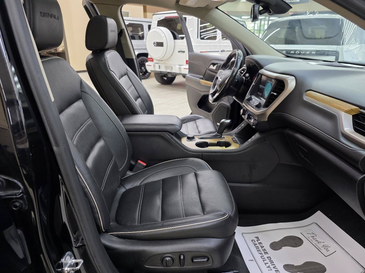 Used 2017 GMC Acadia Denali AWD/4WD image 21