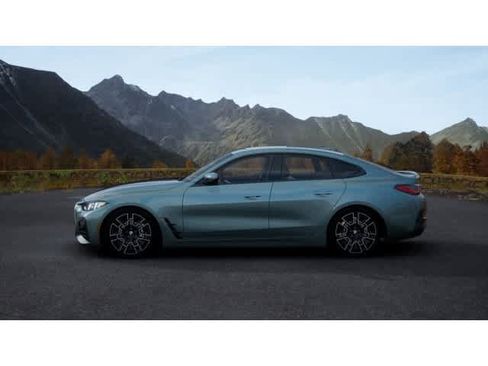 New 2026 BMW 430i xDrive w/ M Sport Package AWD/4WD image 4