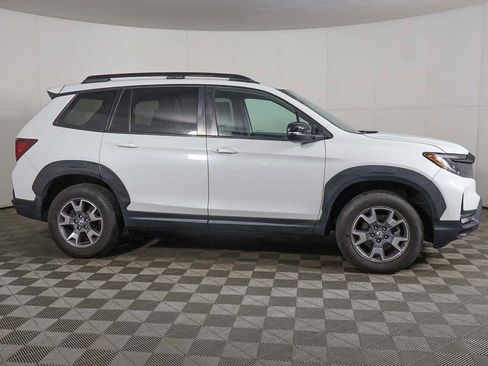 Used 2022 Honda Passport TrailSport image 15