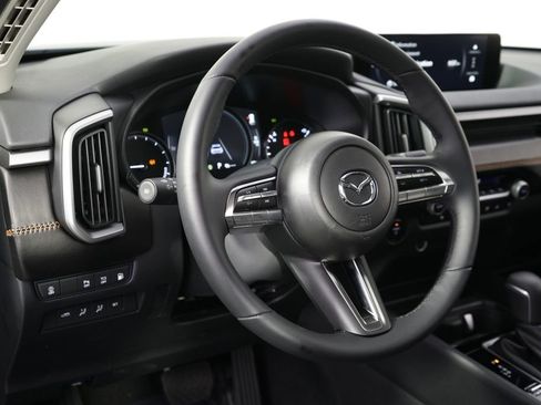 Used 2026 MAZDA CX-50 AWD 2.5 Hybrid w/ Premium Pkg image 11