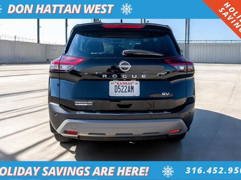 Used 2023 Nissan Rogue SV image 29