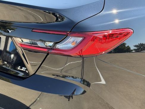 Used 2026 Toyota Camry LE w/ Convenience Package FWD image 7