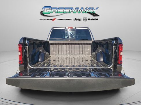 New 2026 RAM 1500 Express image 7