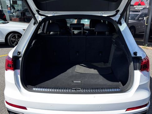 Used 2023 Audi Q3 2.0T Premium image 8