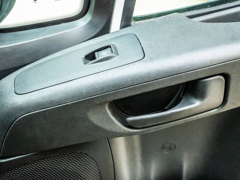 Used 2023 RAM ProMaster 2500 FWD image 22