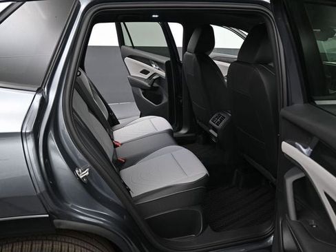 New 2026 Volkswagen Tiguan SE R-Line image 13