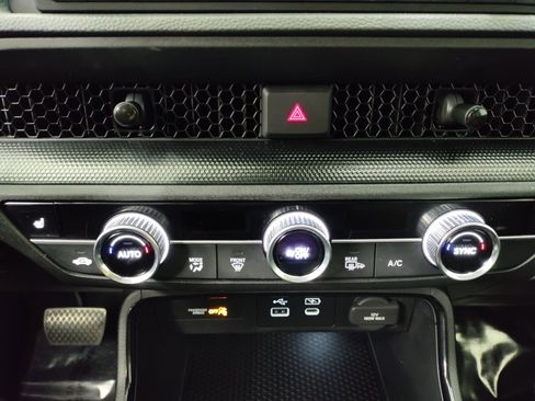 Used 2024 Honda CR-V EX image 23