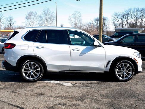 Used 2023 BMW X5 xDrive40i w/ Premium Package AWD/4WD image 17