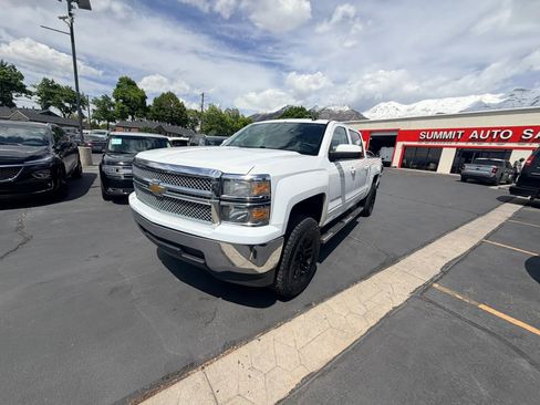 Used 2015 Chevrolet Silverado 1500 LT AWD/4WD image 8