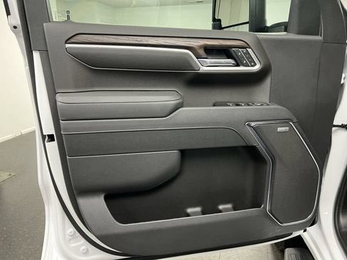 Certified 2026 GMC Sierra 1500 SLT w/ SLT Premium Plus Package AWD/4WD image 22