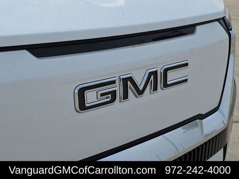 New 2025 GMC Sierra EV Denali image 30
