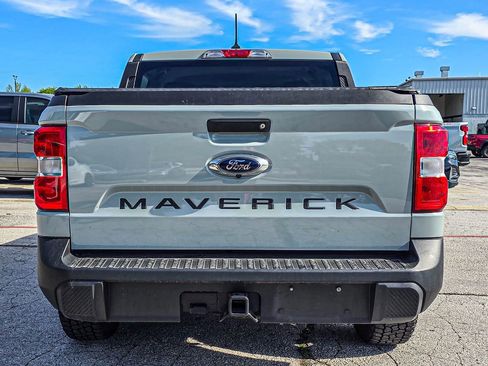 Used 2024 Ford Maverick XLT FWD image 5