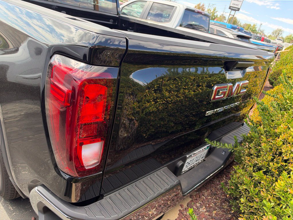 Used 2026 GMC Sierra 1500 Pro RWD image 5