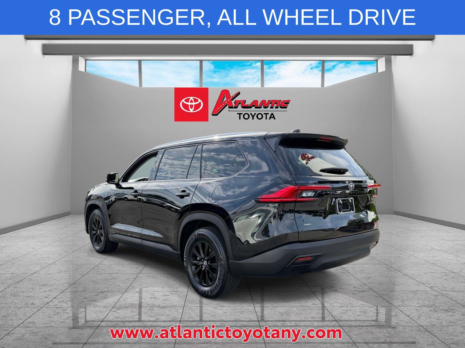 Used 2024 Toyota Grand Highlander AWD image 5