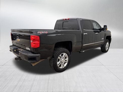 Used 2016 Chevrolet Silverado 2500 High Country w/ High Country Premium Package image 6