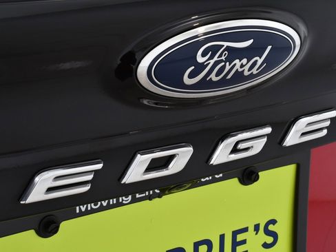 Used 2023 Ford Edge SEL w/ Convenience Package image 23