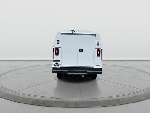 New 2025 GMC Savana 3500 w/ Power Convenience Package RWD image 7
