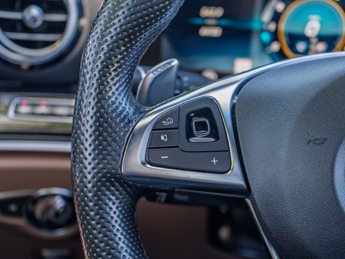 Used 2018 Mercedes-Benz E 63 AMG S image 32