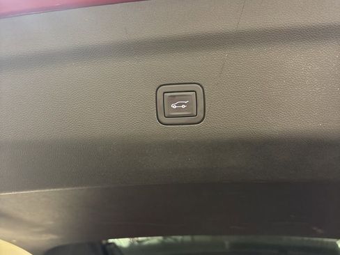 Used 2023 Chevrolet Tahoe RST w/ Luxury Package image 38