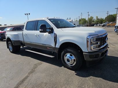 New 2026 Ford F350 King Ranch w/ FX4 Off-Road Package