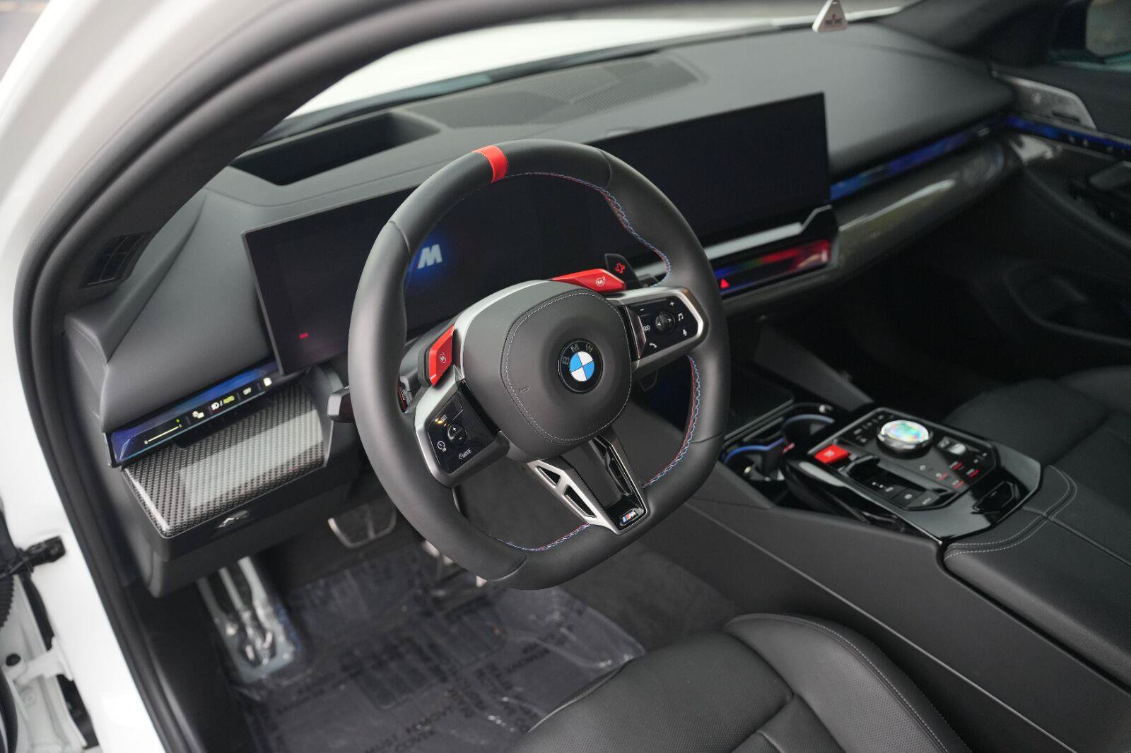 Used 2025 BMW M5 Touring AWD/4WD image 9