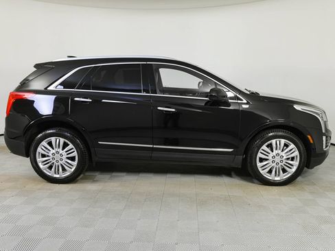 Used 2019 Cadillac XT5 Premium Luxury FWD image 28