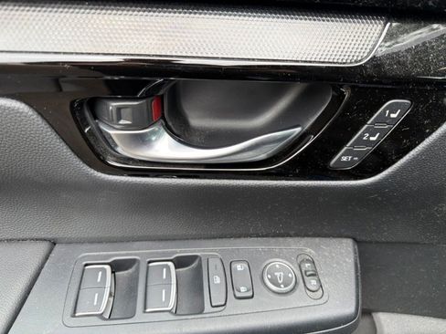 Used 2024 Honda CR-V Sport Touring image 11