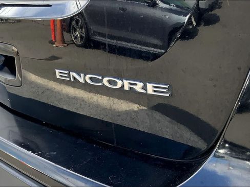 Used 2018 Buick Encore Preferred FWD image 7