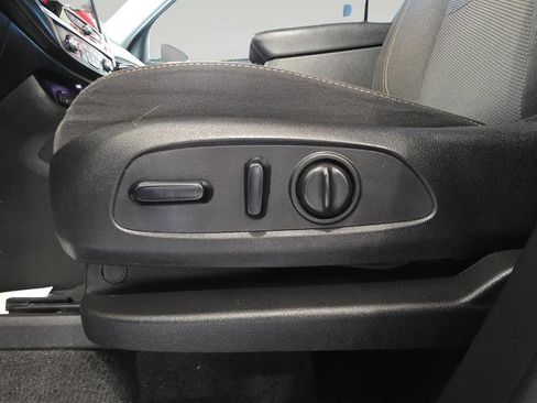 Used 2018 Chevrolet Traverse LT AWD/4WD image 13