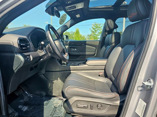 Used 2024 Honda Pilot TrailSport image 18