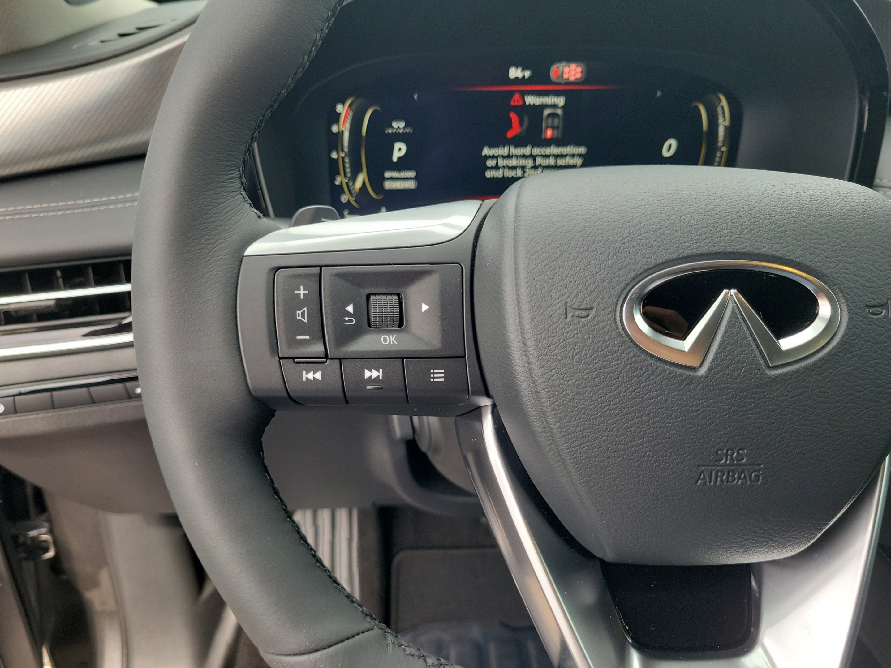 New 2027 INFINITI QX60 Luxe w/ Family Package FWD image 10