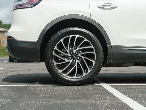Used 2020 Lincoln Nautilus Reserve w/ Equipment Group 201A AWD/4WD image 10