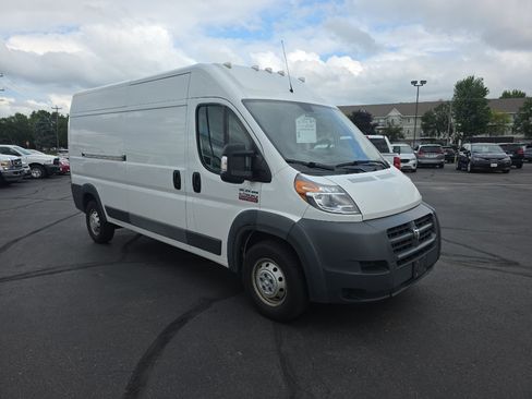 Used 2016 RAM ProMaster 2500 w/ Interior Convenience Group FWD image 2