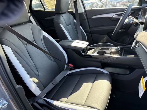 New 2026 Buick Envision Sport Touring image 25