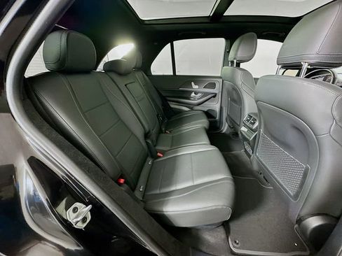 Used 2025 Mercedes-Benz GLE 350 4MATIC image 28