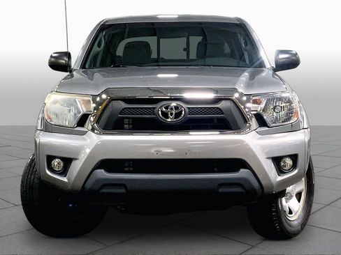 Used 2015 Toyota Tacoma 4x4 Double Cab w/ SR5 Package image 3