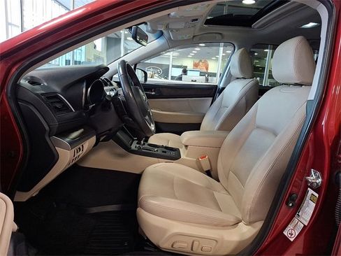 Used 2018 Subaru Outback 2.5i Limited image 13