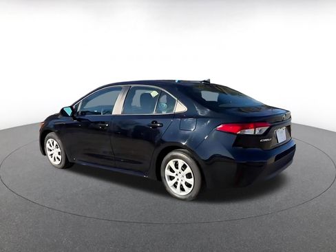 Used 2025 Toyota Corolla LE image 10