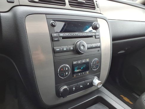 Used 2008 Chevrolet Avalanche LT w/ LT Preferred Equipment Group image 17