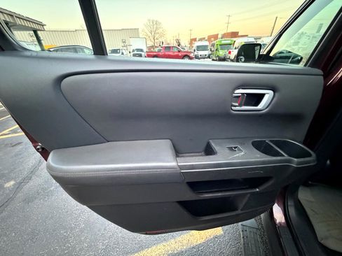 Used 2014 Honda Pilot EX-L image 14