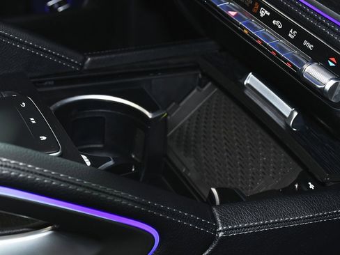 Used 2024 Mercedes-Benz GLE 450 4MATIC image 63