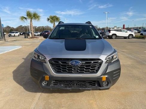 Used 2022 Subaru Outback Wilderness image 8