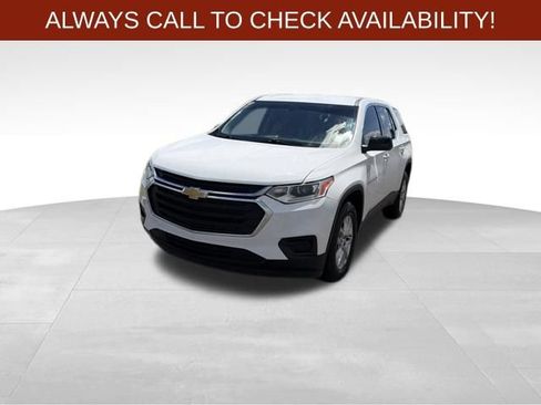 Used 2021 Chevrolet Traverse LS AWD/4WD image 3