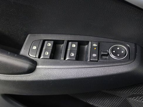 Used 2024 Kia Seltos LX AWD/4WD image 22