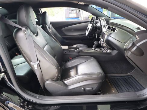 Used 2013 Chevrolet Camaro LT RWD image 19