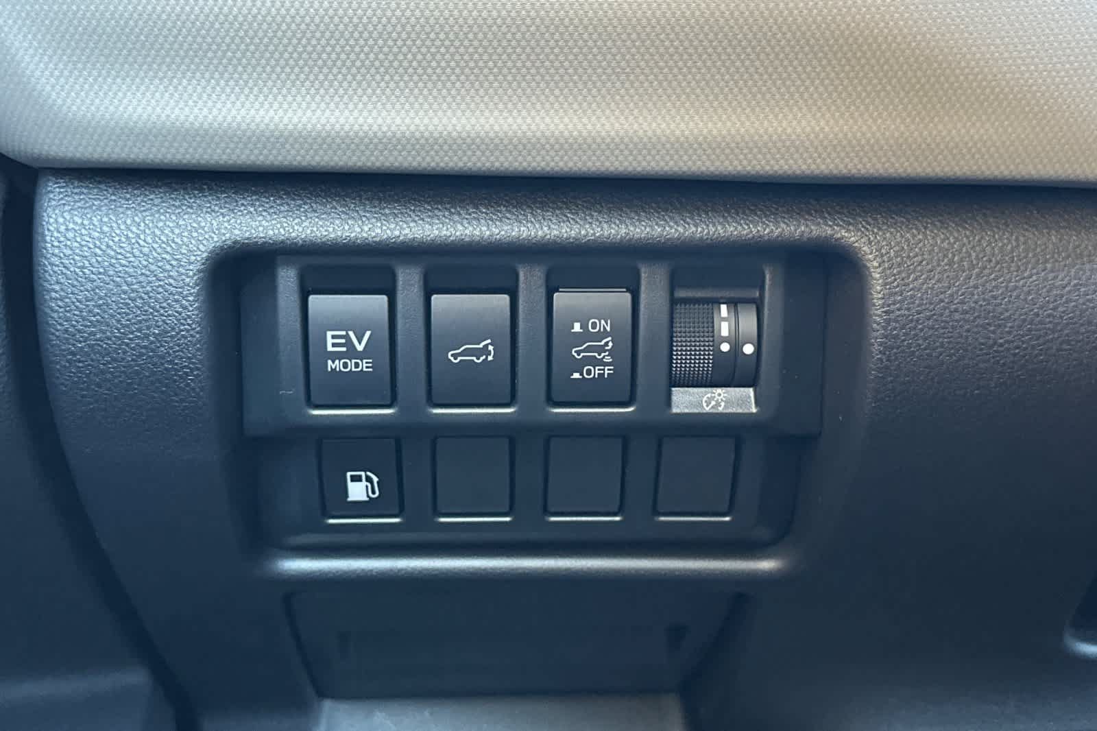 New 2026 Subaru Forester Premium AWD/4WD image 30