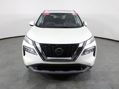 Certified 2021 Nissan Rogue SV w/ Premium Package FWD image 13
