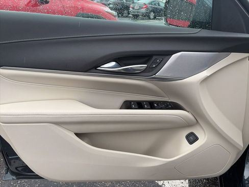 Used 2021 Cadillac CT4 Luxury w/ Sun And Sound Package RWD image 13